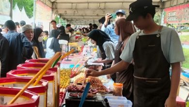 Event Lorong Pasar Ramadhan yang diinisiasi oleh IRMA Masjid Agung Sultan Sulaiman, Tenggarong beberapa waktu lalu.