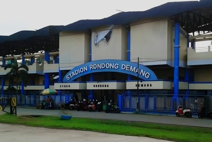 Stadion Rondong Demang di Kecamatan Tenggarong