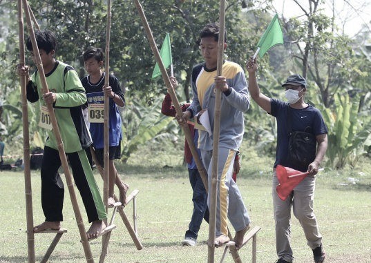 ilustrasi olahraga engrang