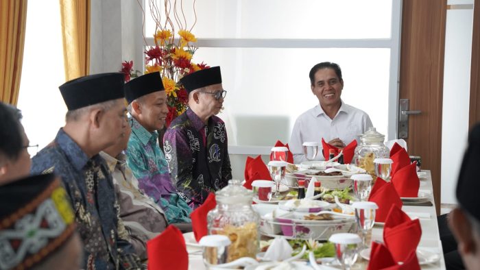 Ketua DPRD Samarinda Helmi Abdullah menerima audensi Forum Kerukunan Umat Beragama (FKUB) Kota Samarinda, Senin (29/6/2026).