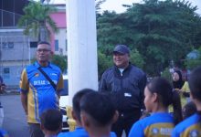 Wakil Bupati Berau melepas atlet takwondo di Tribun GOR Pemuda, Tanjung Redeb, Jumat (24/7/2026) pagi. Mereka akan berlaga pada Kejuaraan Taekwondo Bupati Malinau Cup VI.