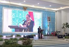 Ketua Umum KONI Pusat, Letjen TNI (Purn.) Marciano Norman