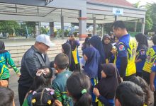 Wakil Bupati Berau Gamalis resmi melepas 57 atlet panahan di Lapangan Pemuda Tanjung Redeb, Sabtu (1//2026). Mereka akan berlaga di Kejuaraan Bupati Malinau Cup 2026.