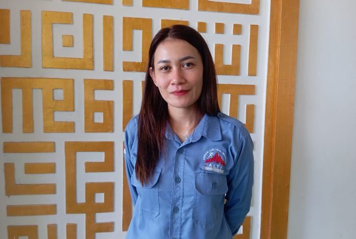 Ketua ALTI Kaltim, Veronika