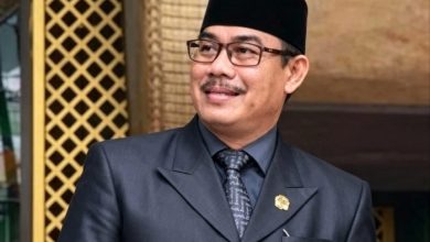 Wakil Ketua II DPRD Kota Samarinda, Ahmad Vananzda