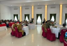 Wakil Bupati Berau Gamalis menghadiri menghadiri penyuluhan penanganan karhutla yang digelar bersama jajaran Mabes TNI dan Perwira Siswa (Pasis) Sesko TNI di Makodim 0902/Berau, Tanjung Redeb, Selasa (1/9/2026).