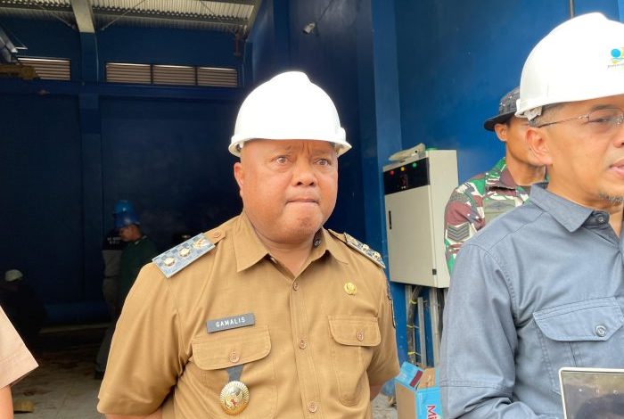 Wakil Bupati Berau Gamalis saat meninjau Intake Gurimbang, Selasa (1/9/2026).