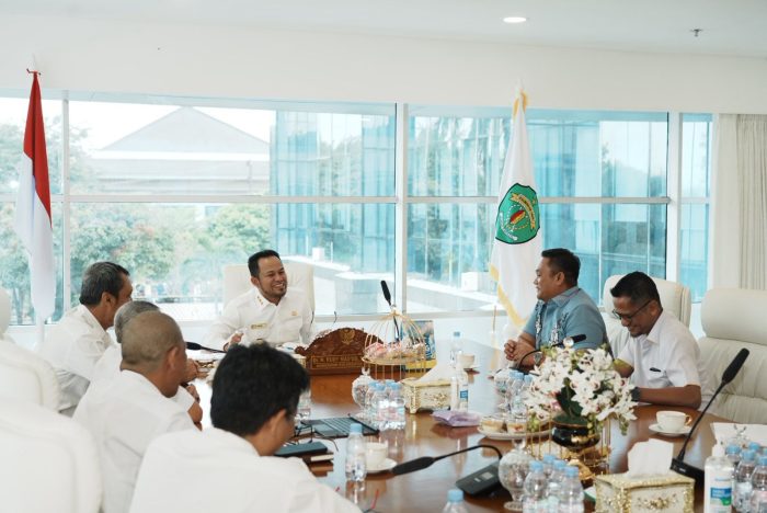 KONI Kaltim melakukan audensi dengan Gubernur Kaltim H Rudi Mas’ud di Kantor Gubernur Kaltim, Rabu (2/9/2026), membahas persiapan kualifikasi PON 2028.