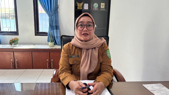 Kepala Bidang Kelembagaan dan Pengawasan Koperasi Dinas Koperasi dan UKM Kutai Kartanegara, Linda.