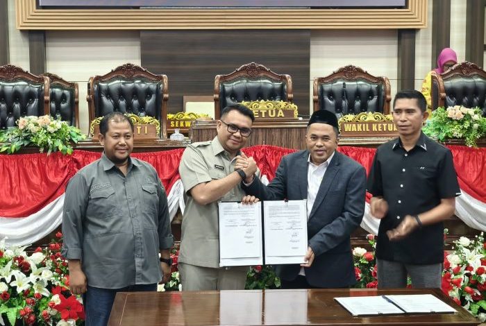 Rapat Paripurna Persetujuan KUA-PPAS Tahun Anggaran 2027 dan Perubahan KUA-PPAS Tahun Anggaran 2026 di Ruang Sidang Utama DPRD Kukar, Rabu (23/9/2026).