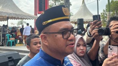 Bupati Kukar Aulia Rahman Basri