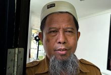 Sekretaris DPMD Kutai Kartanegara, Poino.