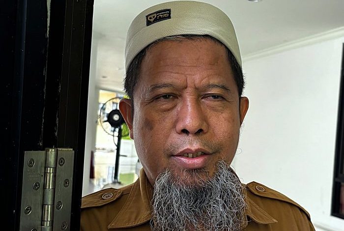 Sekretaris DPMD Kutai Kartanegara, Poino.