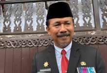 Sekretaris Kabupaten Kutai Kartanegara, H. Sunggono.