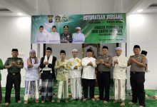 Wakil Bupati Berau, Gamalis menghadiri Istighatsah Malam Puncak Hari Santri Nasional 2026 di Masjid Al Qudwah Polres Berau, Rabu (21/10/2026).